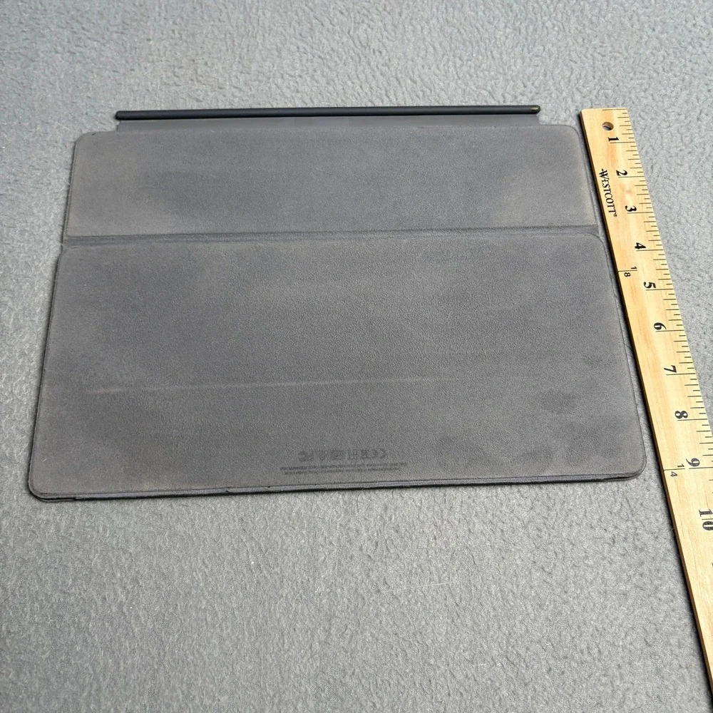 Apple smart keyboard